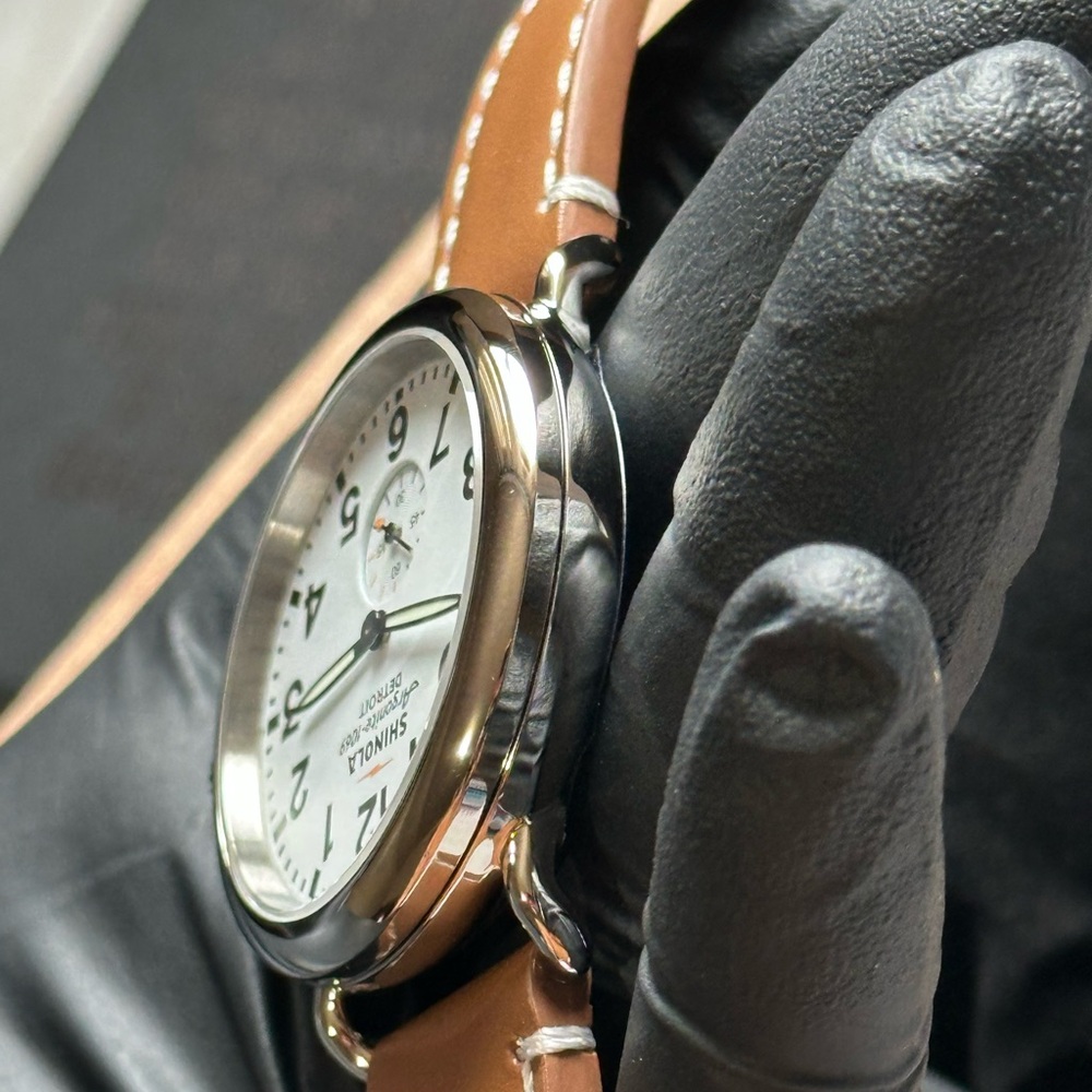 Shinola Detroit Runwell Stainless Steel Argonite-1069 Men’s 41mm Luxury Watch - Picture 7 of 13